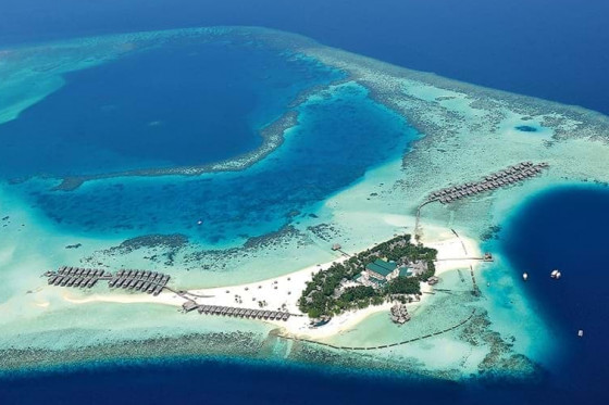 Constance Moofushi  Maldives Resort