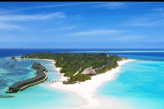 Kuredu Island Resort & Spa