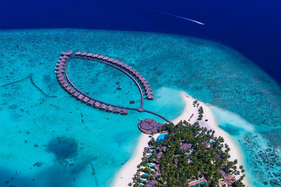 Sun Aqua Iru Vilu Reef Maldives